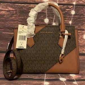 ๐บMICHAEL KORS ๐บ HOPE BROWN MEDIUM MESSENGER